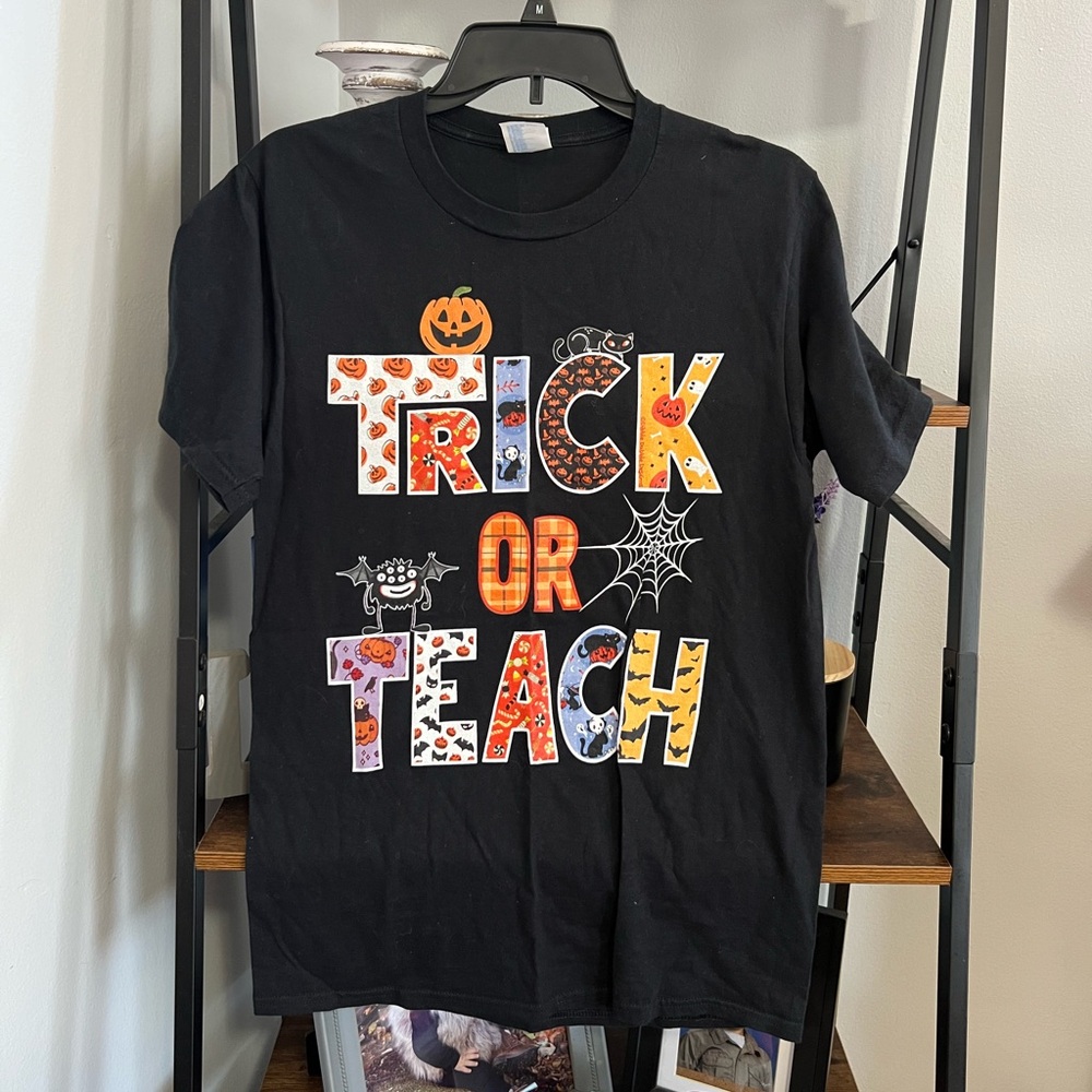 🎃Halloween Teacher shirt “Teach or Trick”🎃 - Picture 1 of 5